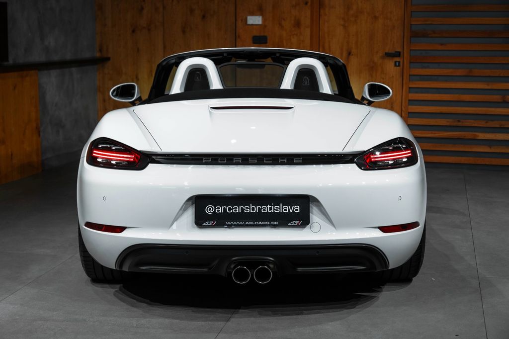 Porsche Boxster 2017