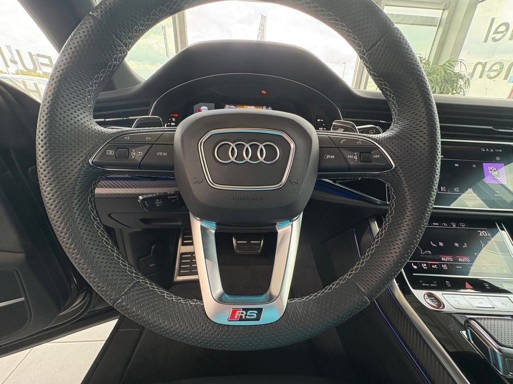 Audi RSQ8 2023