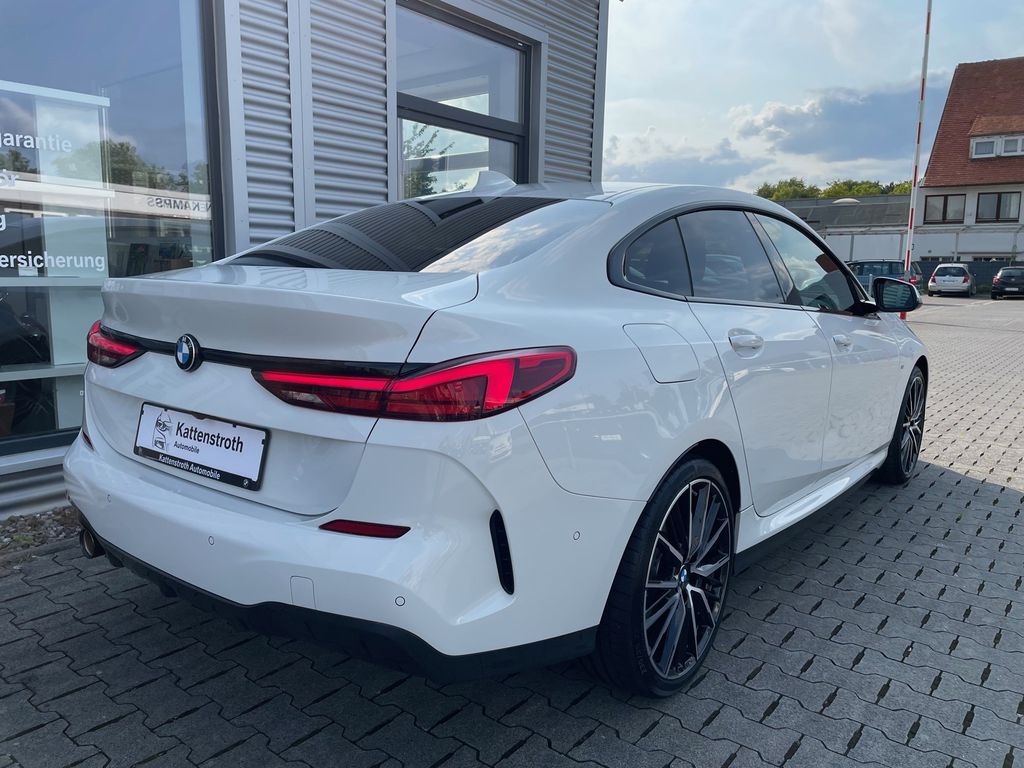BMW 218 Gran Coupé 2024