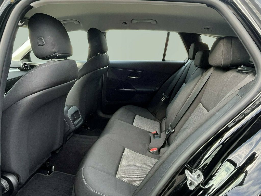 Mercedes-Benz C 200 2023