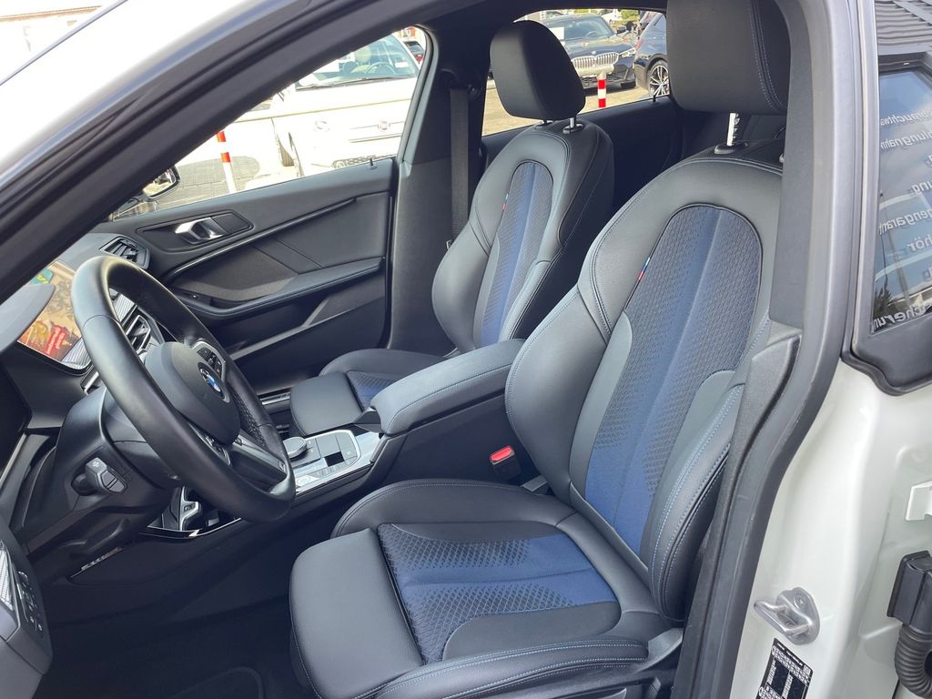 BMW 218 Gran Coupé 2024