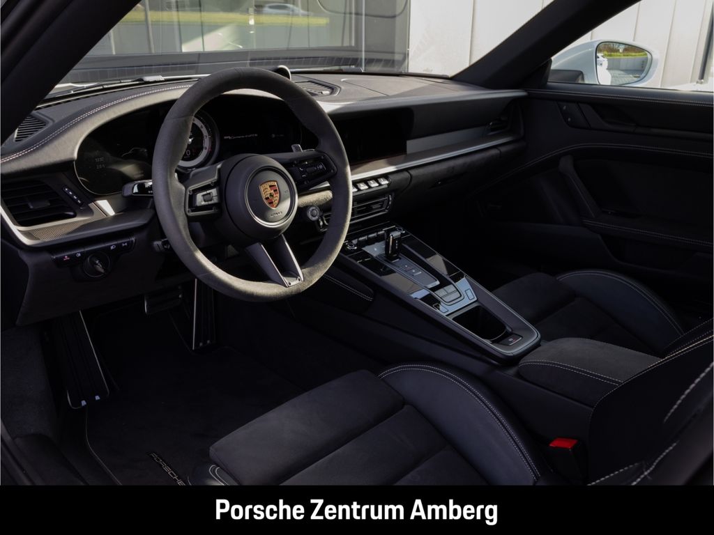 Porsche 992 2024