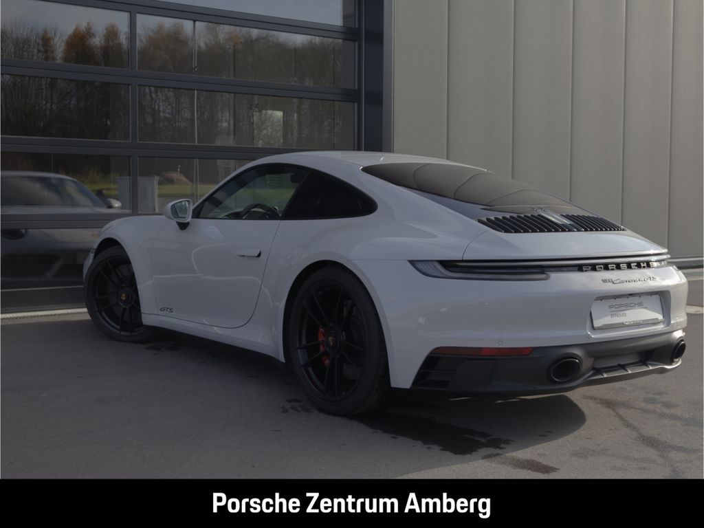 Porsche 992 2024