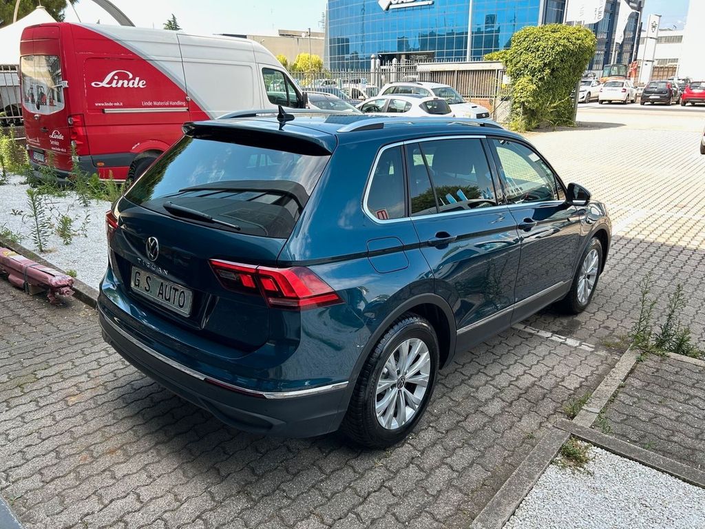 Volkswagen Tiguan 2021