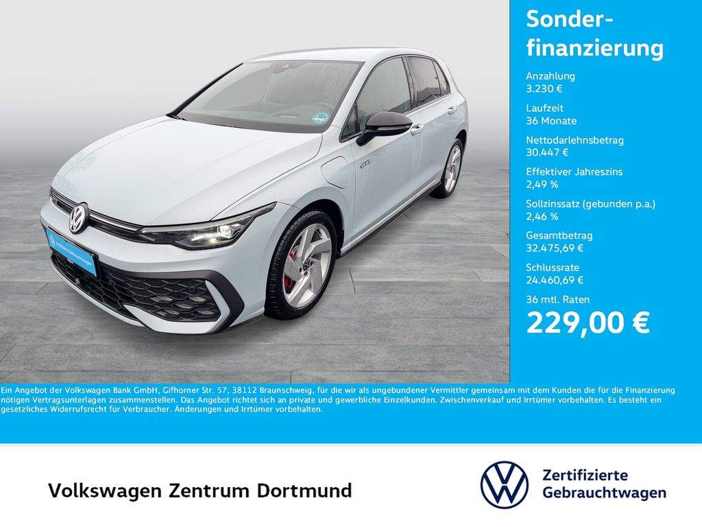 Volkswagen Golf 2025