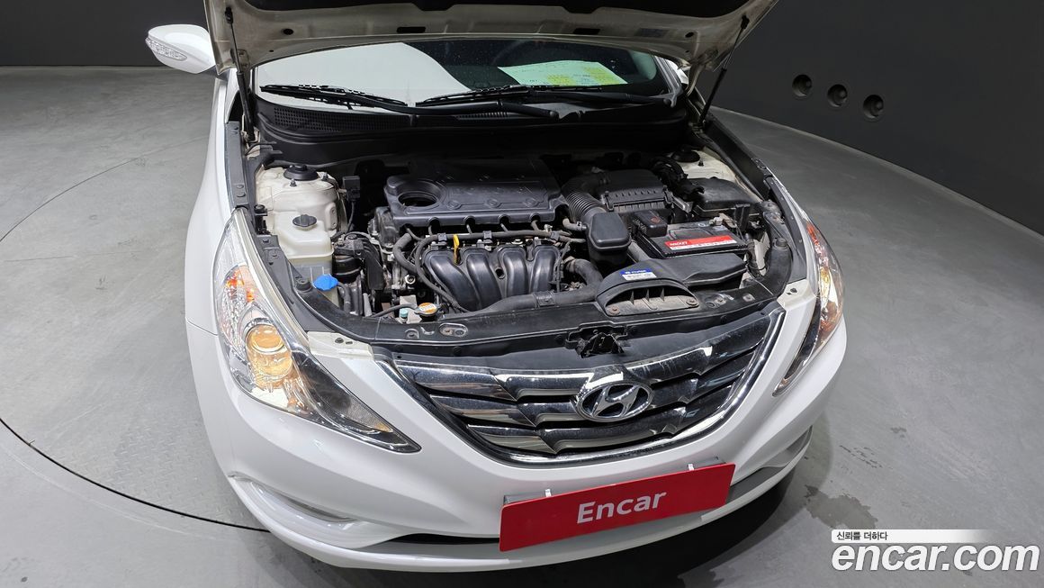 Hyundai Sonata 2011
