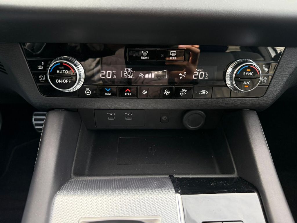 Mitsubishi Outlander 2025