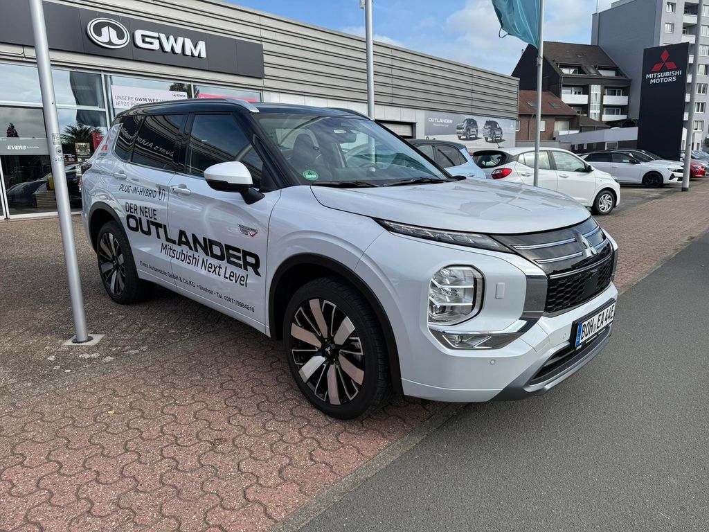 Mitsubishi Outlander 2025