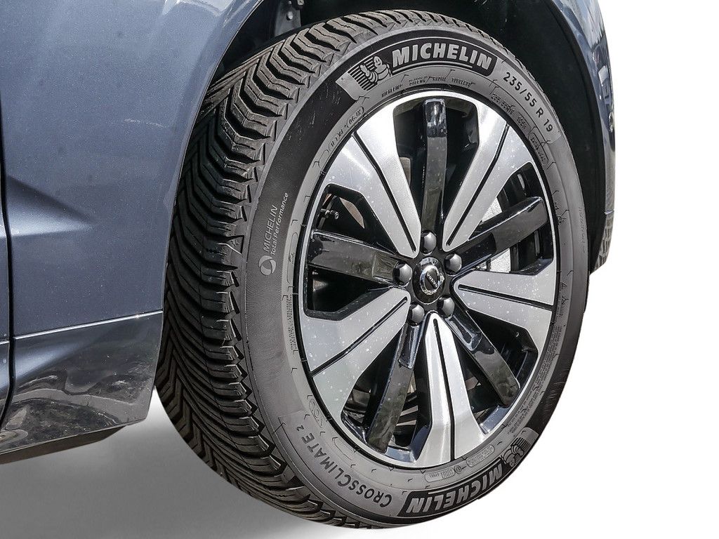 Volvo XC60 2025