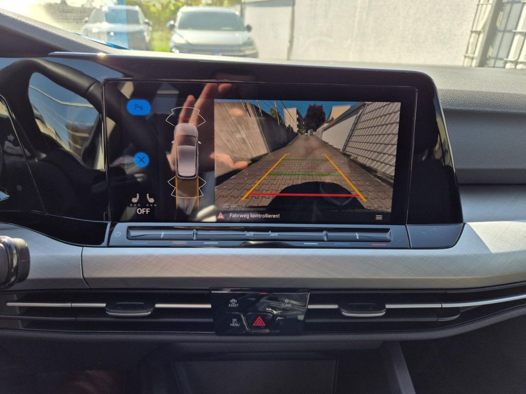 Volkswagen Golf 2023