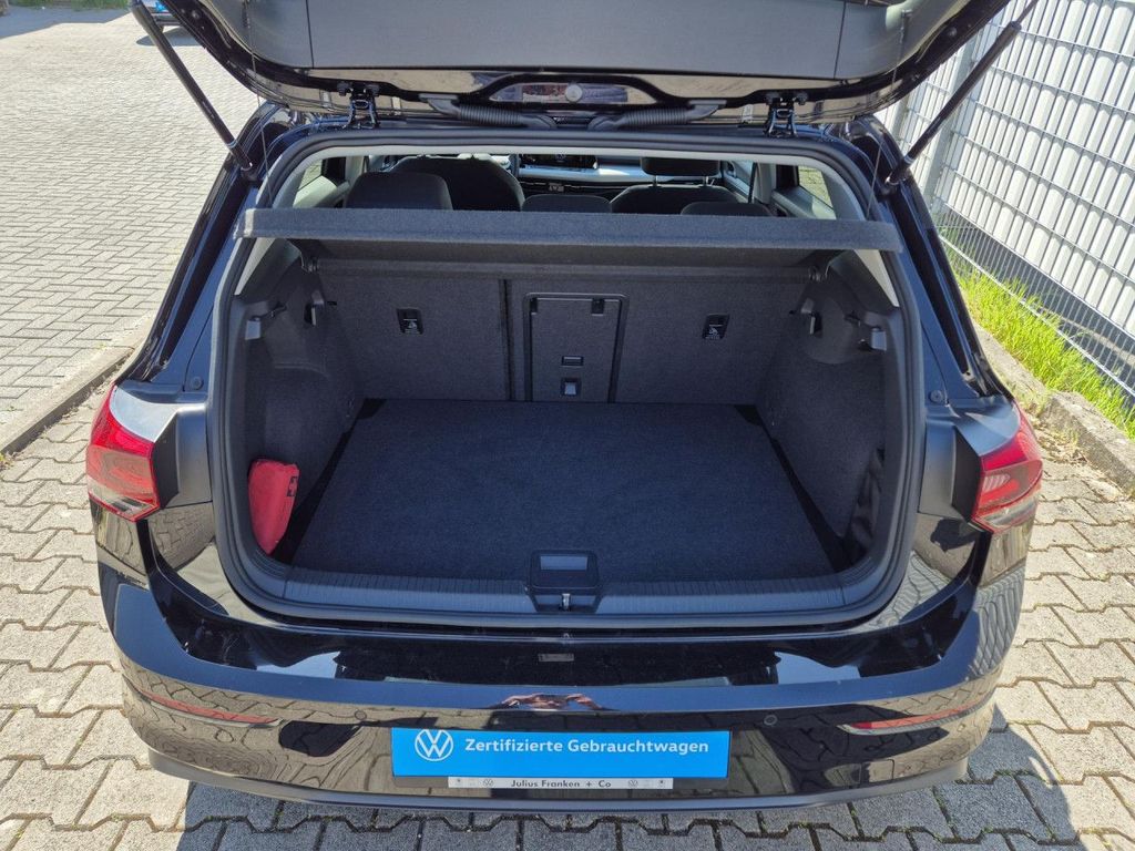 Volkswagen Golf 2023