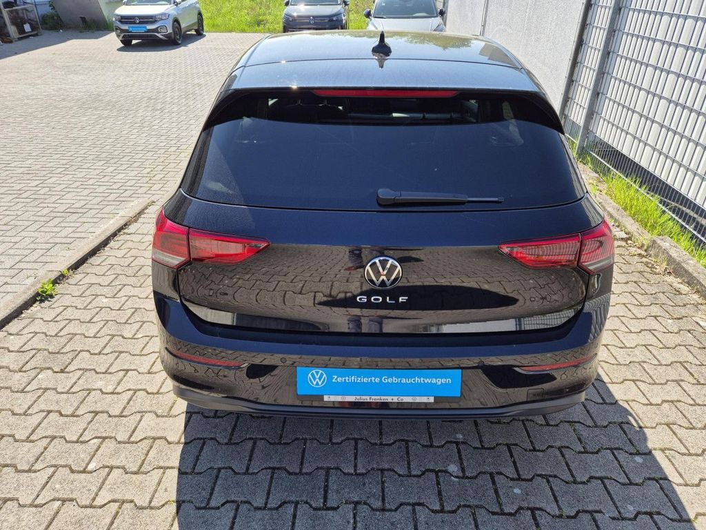Volkswagen Golf 2023