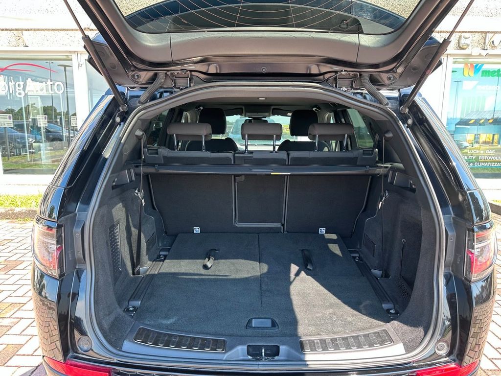 Land Rover Discovery Sport 2020