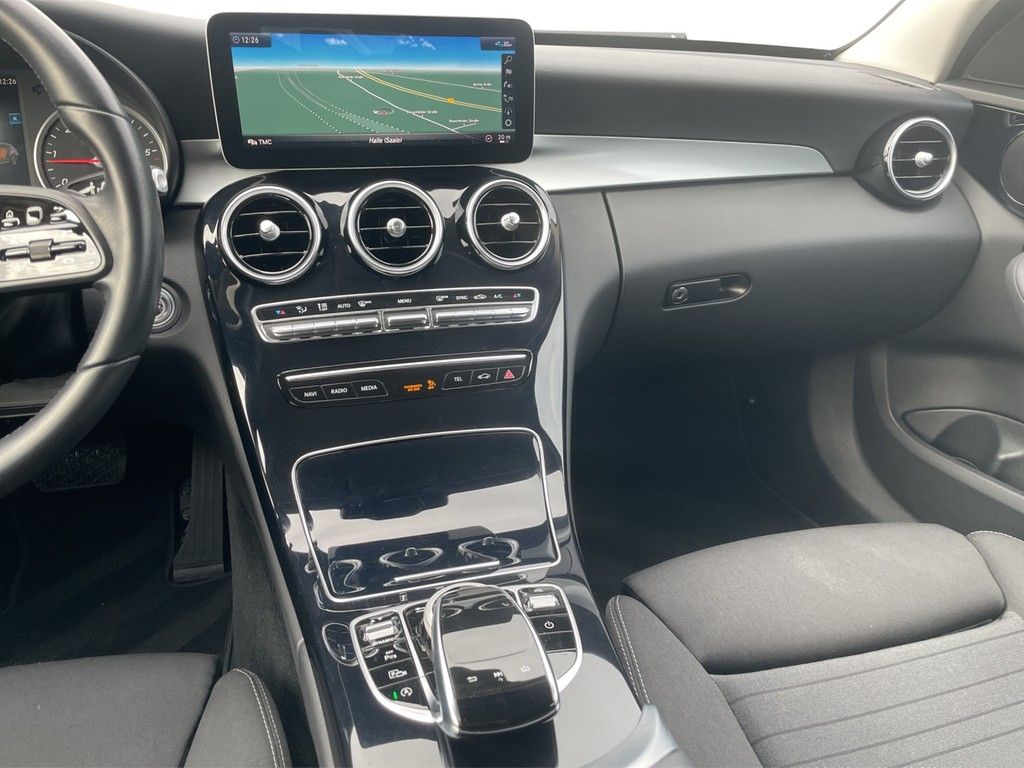 Mercedes-Benz C 200 2021