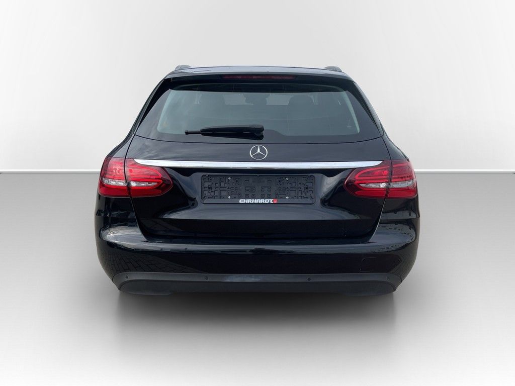 Mercedes-Benz C 200 2021