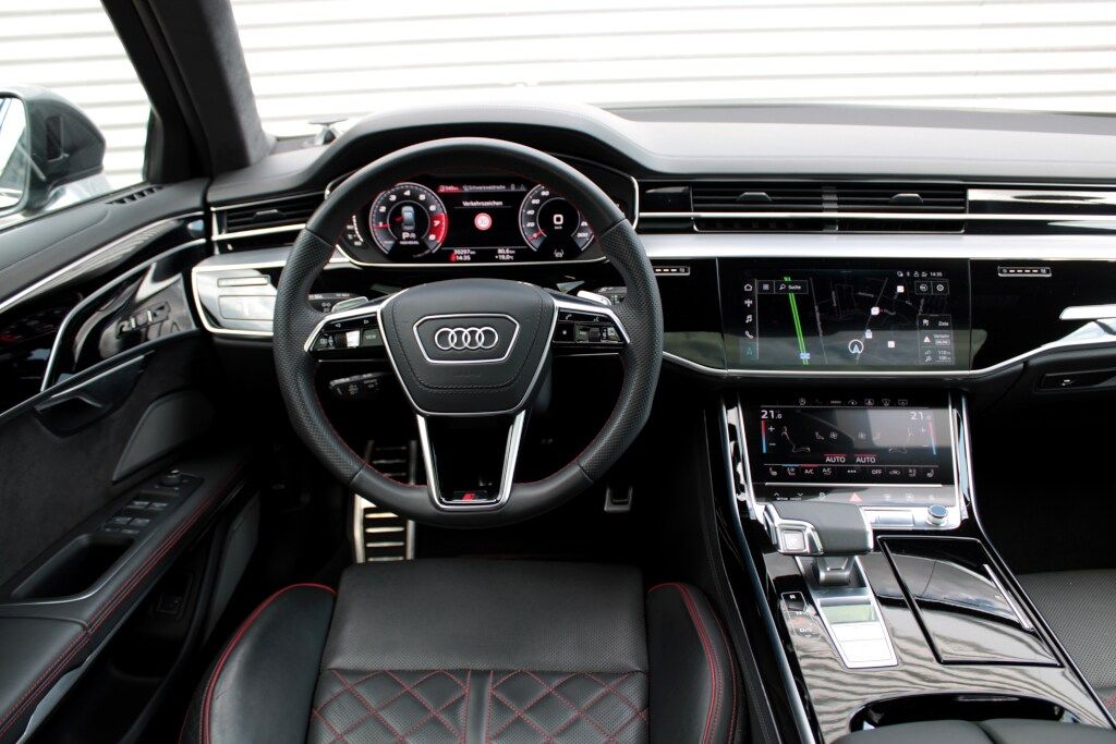 Audi S8 2022