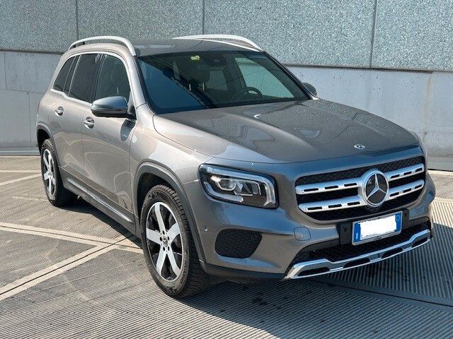 Mercedes-Benz GLB 200 2020