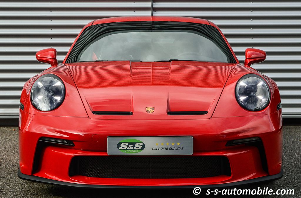Porsche 992 2021