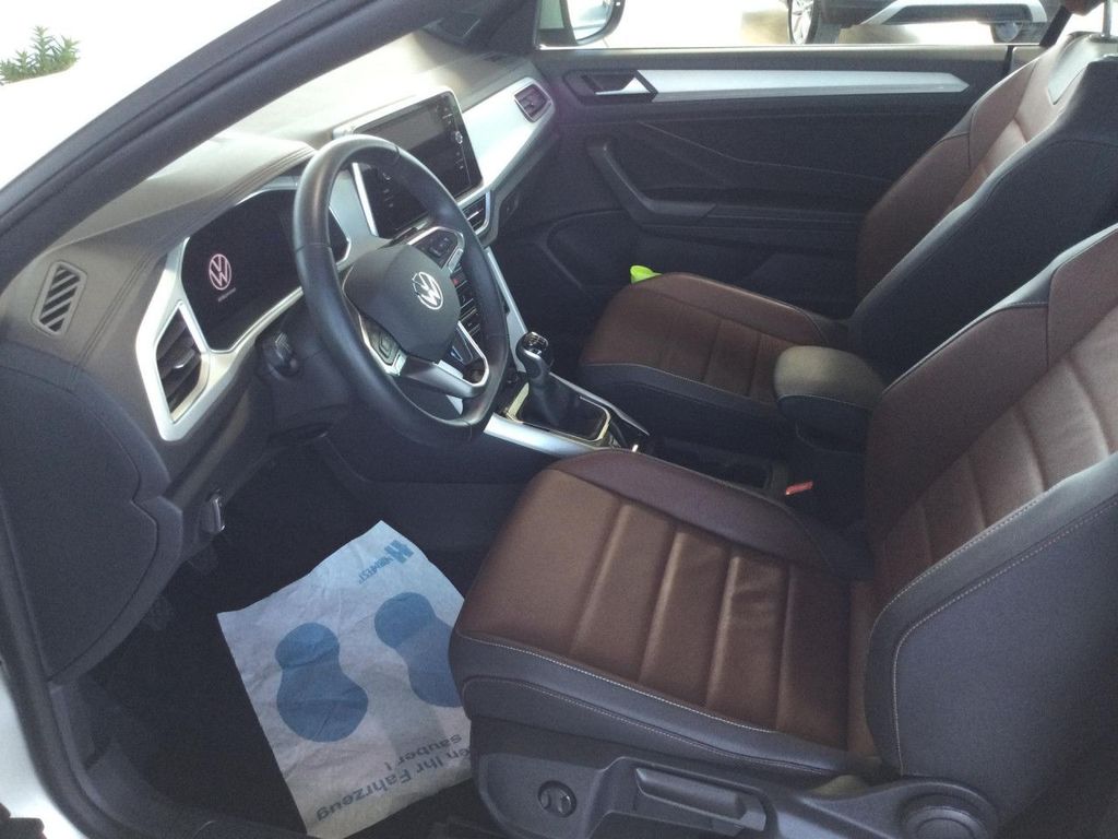 Volkswagen T-Roc 2024