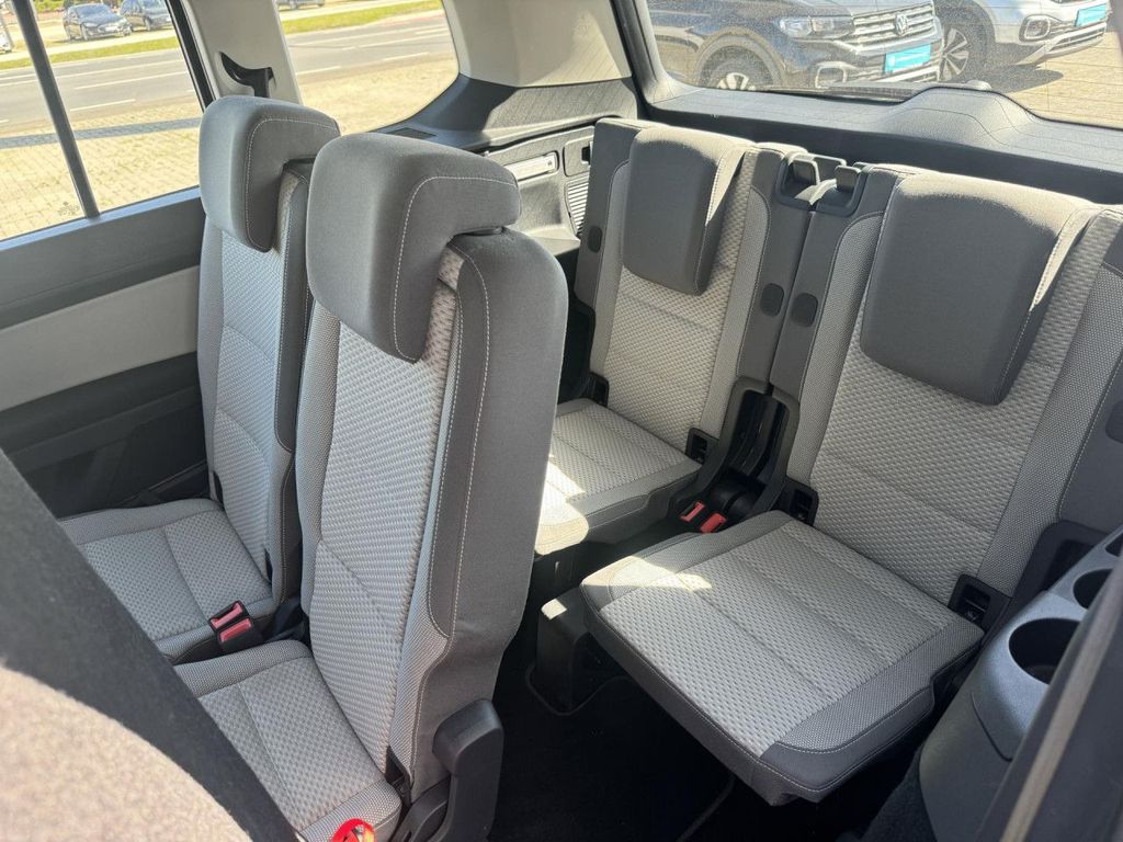 Volkswagen Touran 2024