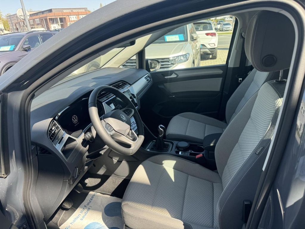 Volkswagen Touran 2024