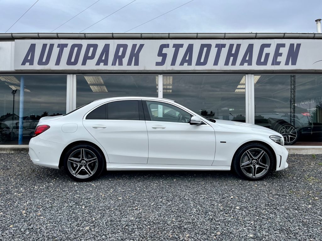 Mercedes-Benz C 300 2021