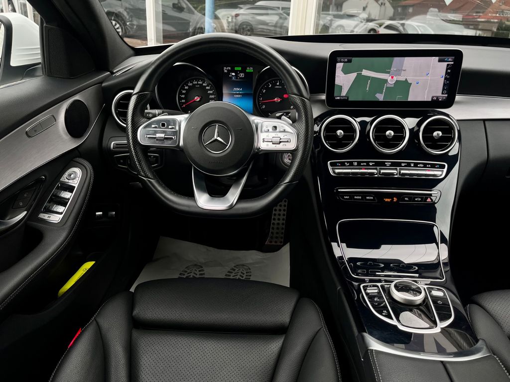 Mercedes-Benz C 300 2021