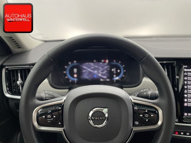 Volvo V90 Cross Country 2023