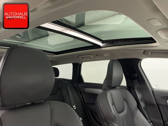 Volvo V90 Cross Country 2023