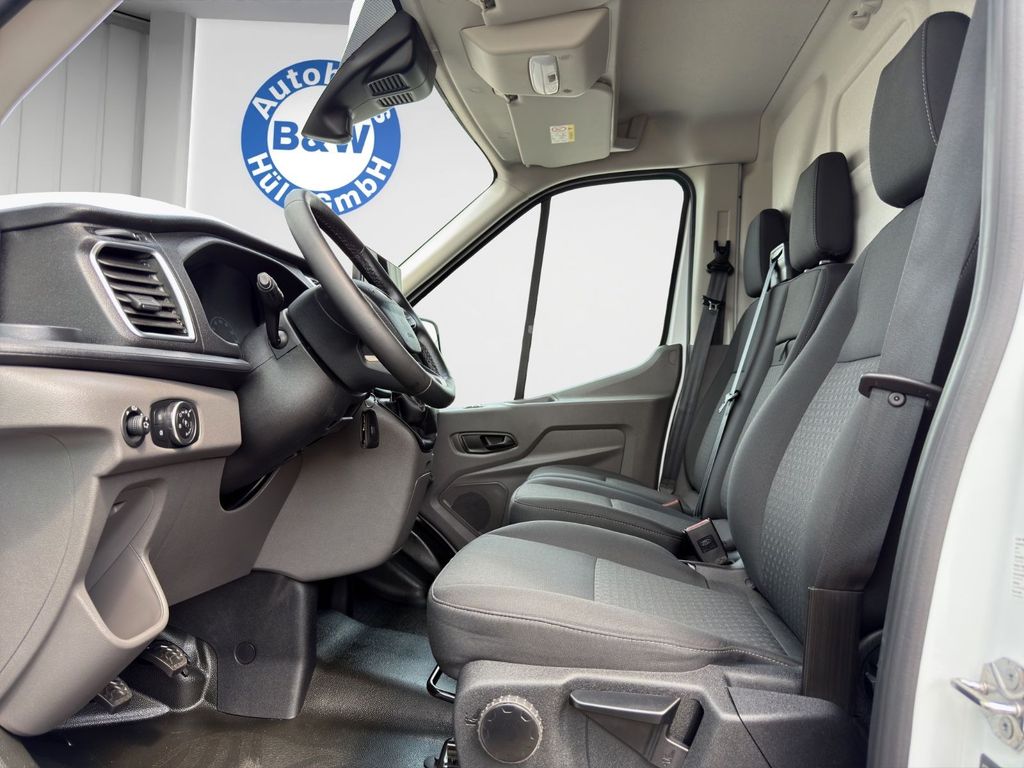 Ford Transit 2024