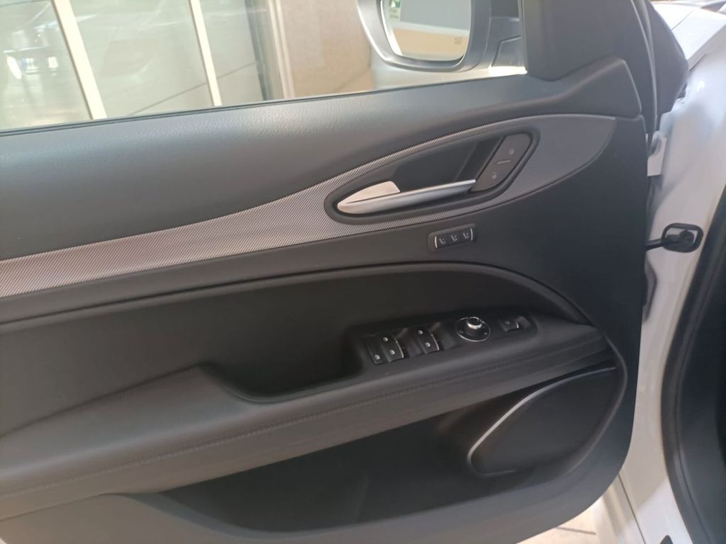 Alfa Romeo Stelvio 2022