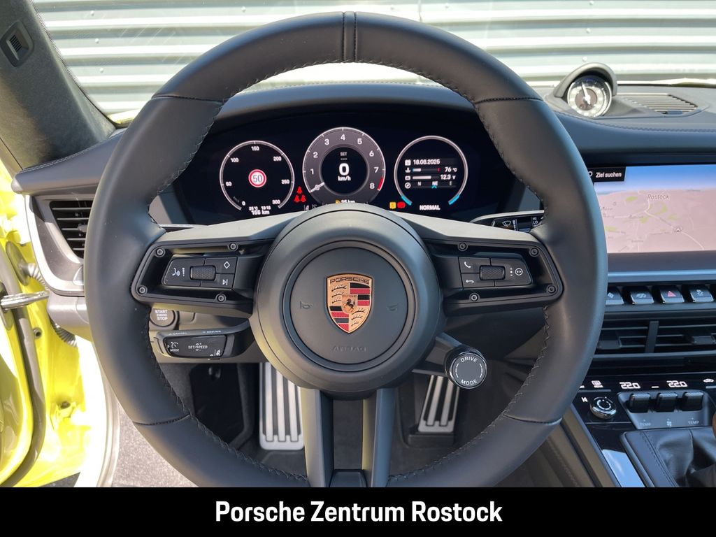 Porsche 992 2025
