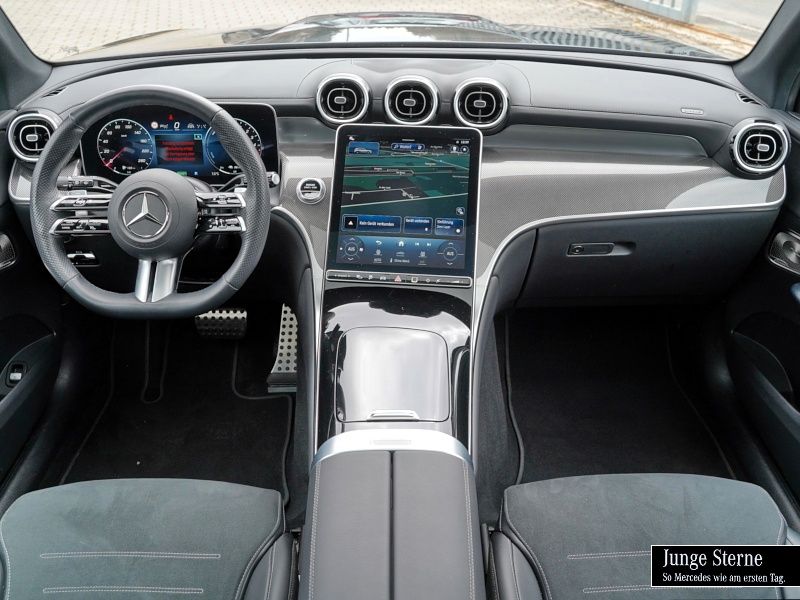 Mercedes-Benz GLC 300 2023