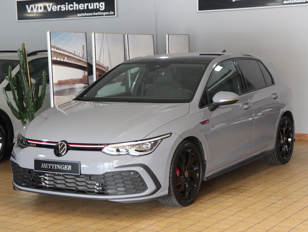 Volkswagen Golf 2023