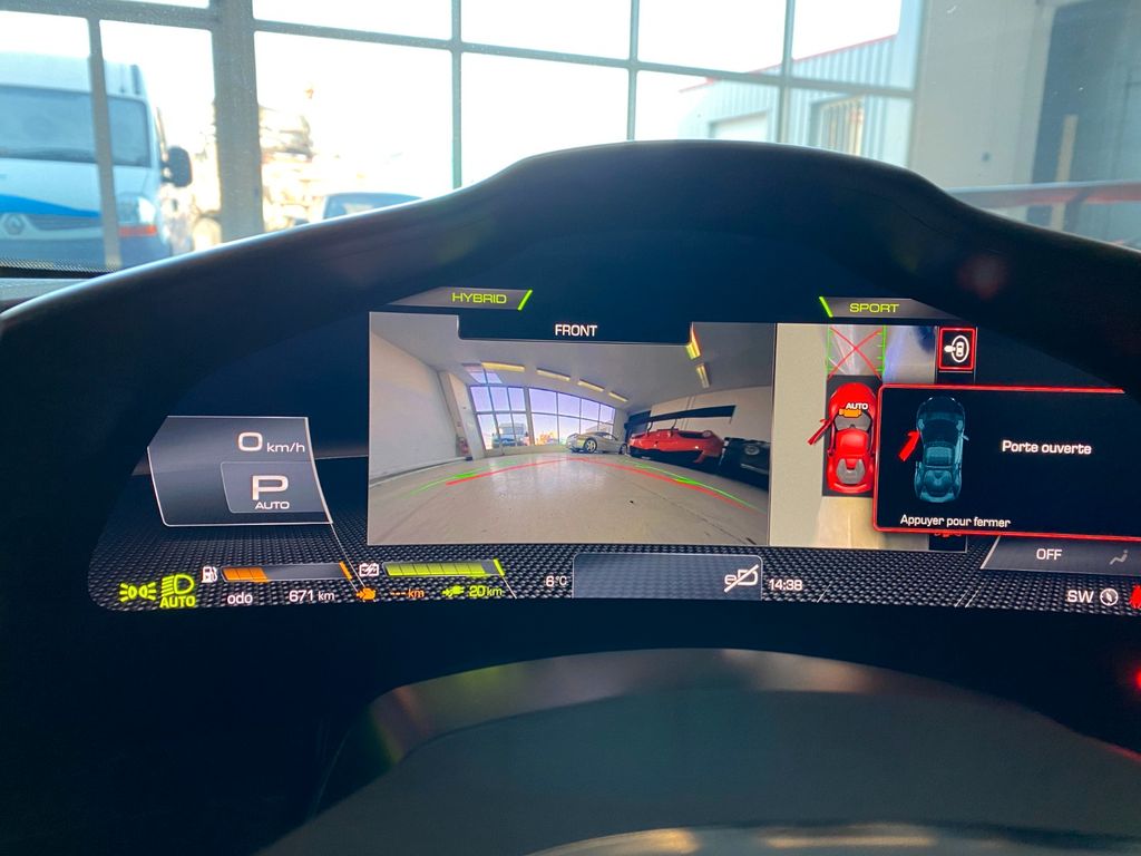 Ferrari 296 GTB 2023