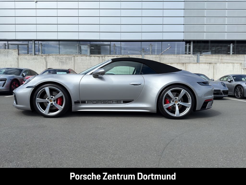 Porsche 992 2024