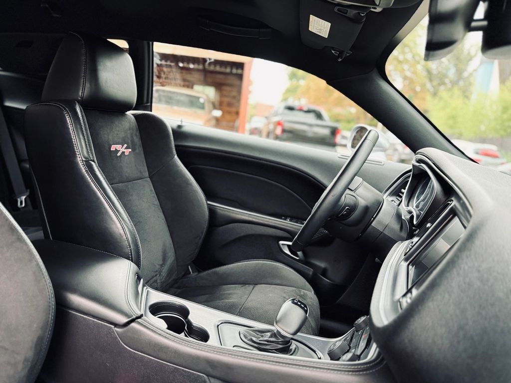 Dodge Challenger 2016