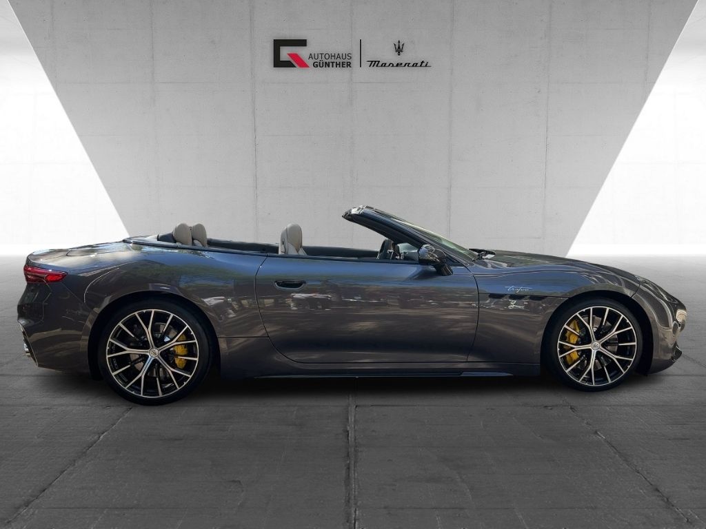 Maserati GranCabrio 2025