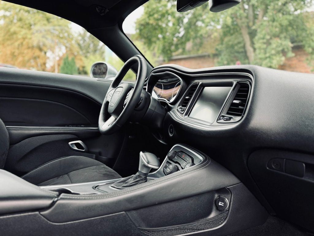 Dodge Challenger 2016