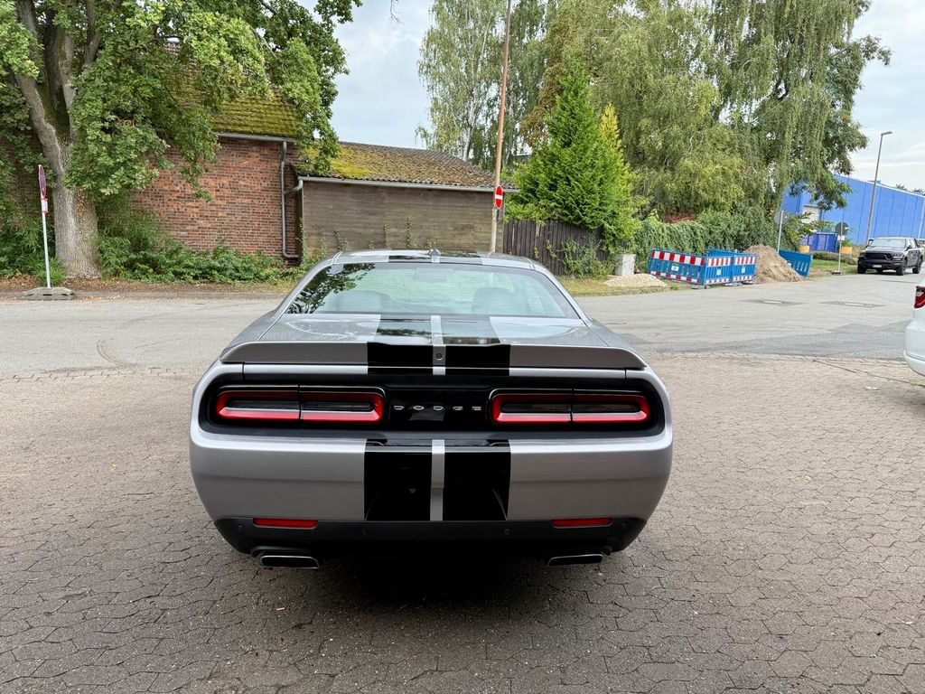 Dodge Challenger 2016