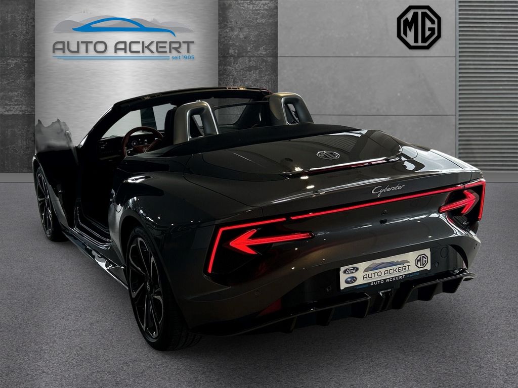 MG Cyberster 2025