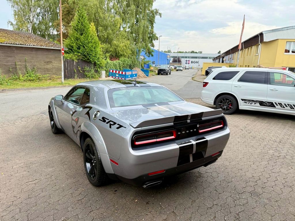 Dodge Challenger 2016