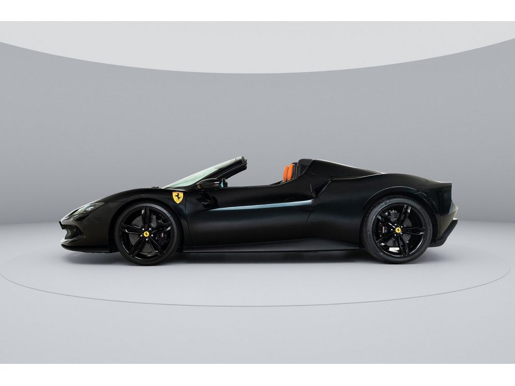 Ferrari 296 GTS 2025