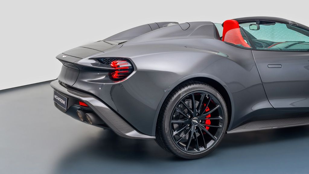 Aston Martin Vanquish 2018