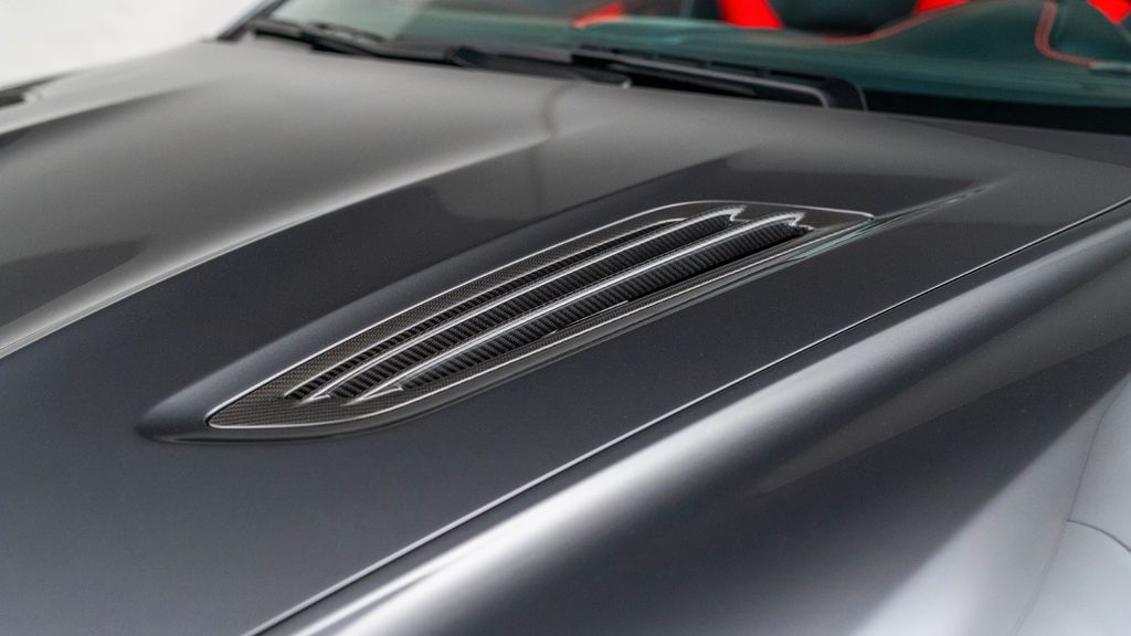 Aston Martin Vanquish 2018