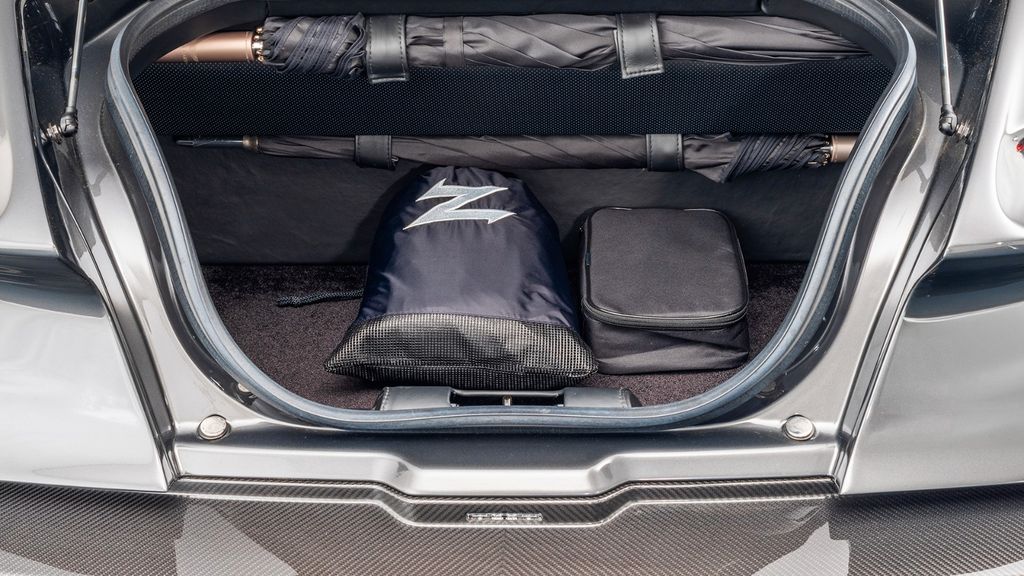 Aston Martin Vanquish 2018