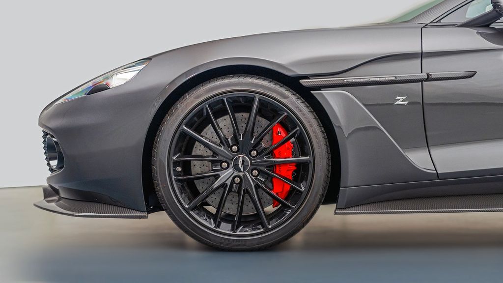 Aston Martin Vanquish 2018