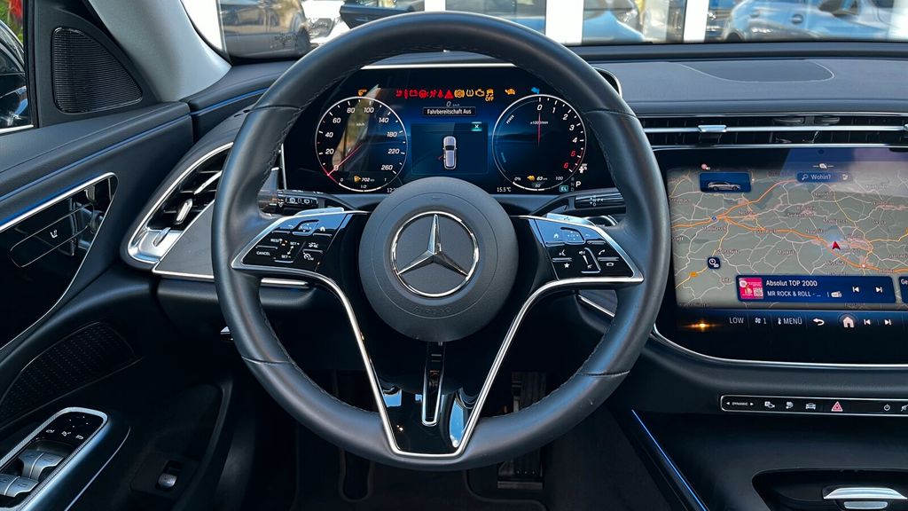 Mercedes-Benz E 300 2024