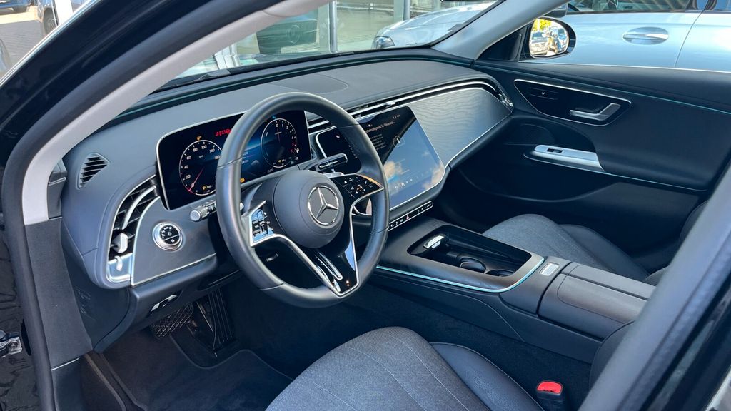 Mercedes-Benz E 300 2024