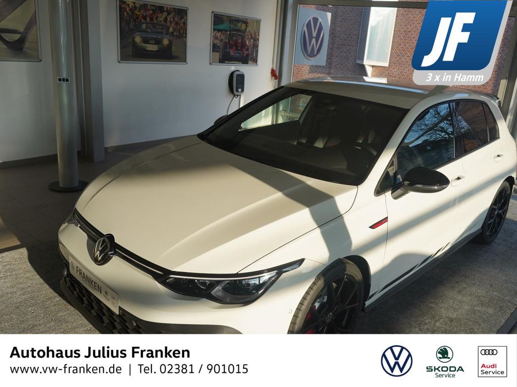 Volkswagen Golf 2024